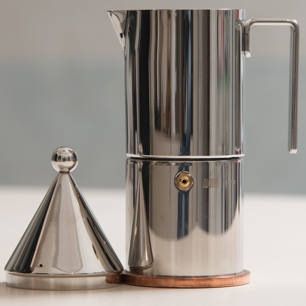 Alessi - Caffettiera La Conica 3 tazze - LONGHO | Design Concept Store